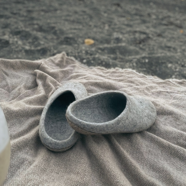 Adult Slippers - Light Grey